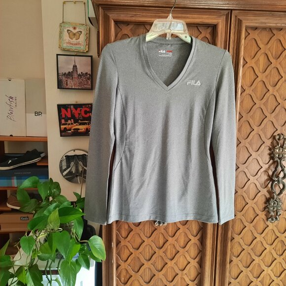 FILA SPORT® Basic Workout Long Sleeve Tee -  Gray Heather, Size S, NWOT! - Picture 2 of 16